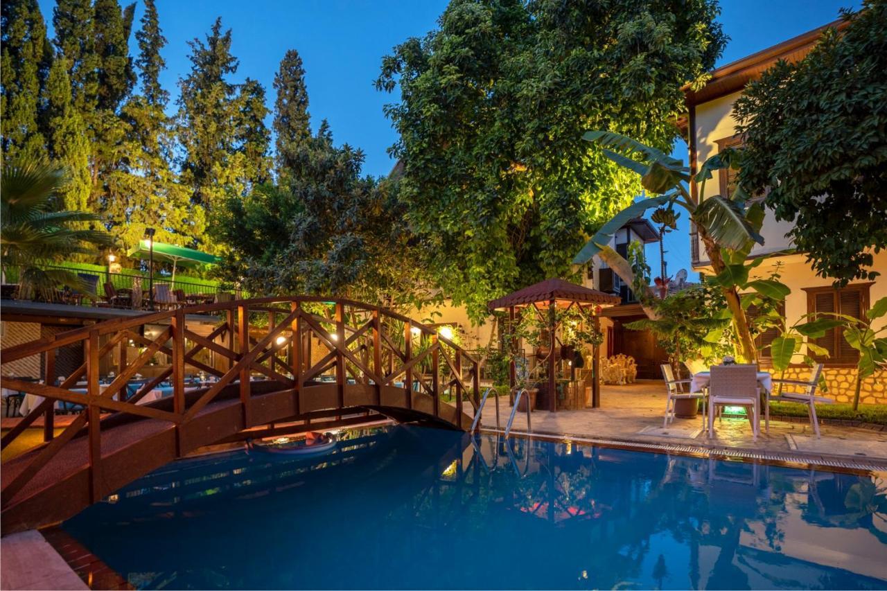 Castle Old Town Hotel Antalya Eksteriør bilde